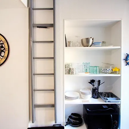 Petit Duplex Lumineux, Hyper Centre A 2 Pas Du Port, Intendance Luxury Host