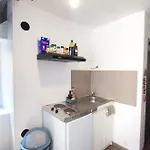 Appartement Petit Duplex Lumineux, Hyper Centre à 2 Pas Du Port, Intendance Luxury Host