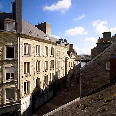 Appartement Petit Duplex Lumineux, Hyper Centre à 2 Pas Du Port, Intendance Luxury Host
