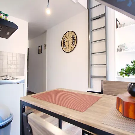 Petit Duplex Lumineux, Hyper Centre A 2 Pas Du Port, Intendance Luxury Host *