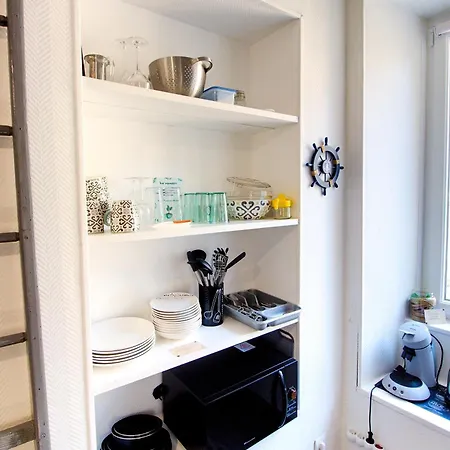 Petit Duplex Lumineux, Hyper Centre A 2 Pas Du Port, Intendance Luxury Host Apartment *