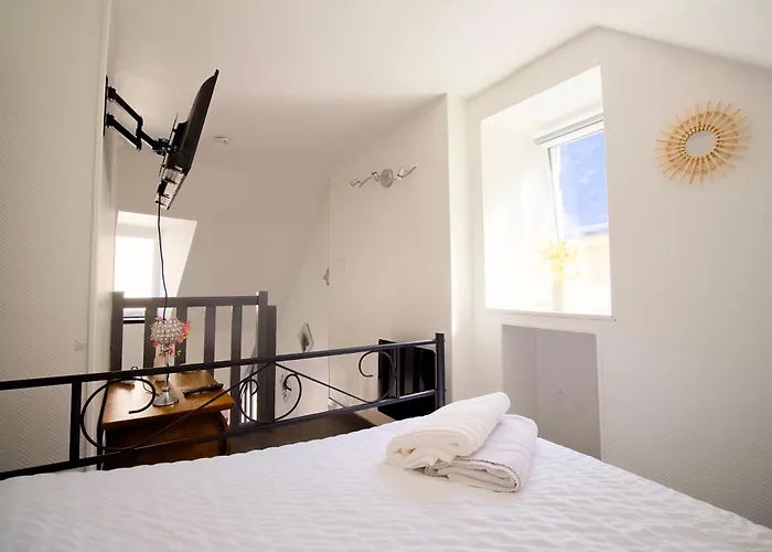 Petit Duplex Lumineux, Hyper Centre A 2 Pas Du Port, Intendance Luxury Host シェルブール・アン・コタンタン